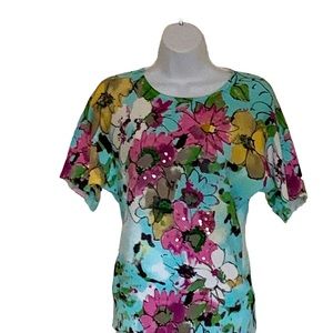 Joseph A. Top/Sweater , beautiful floral print with sequin accents